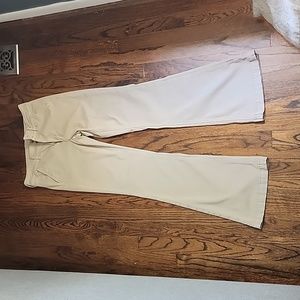 Women's American Eagle khakis